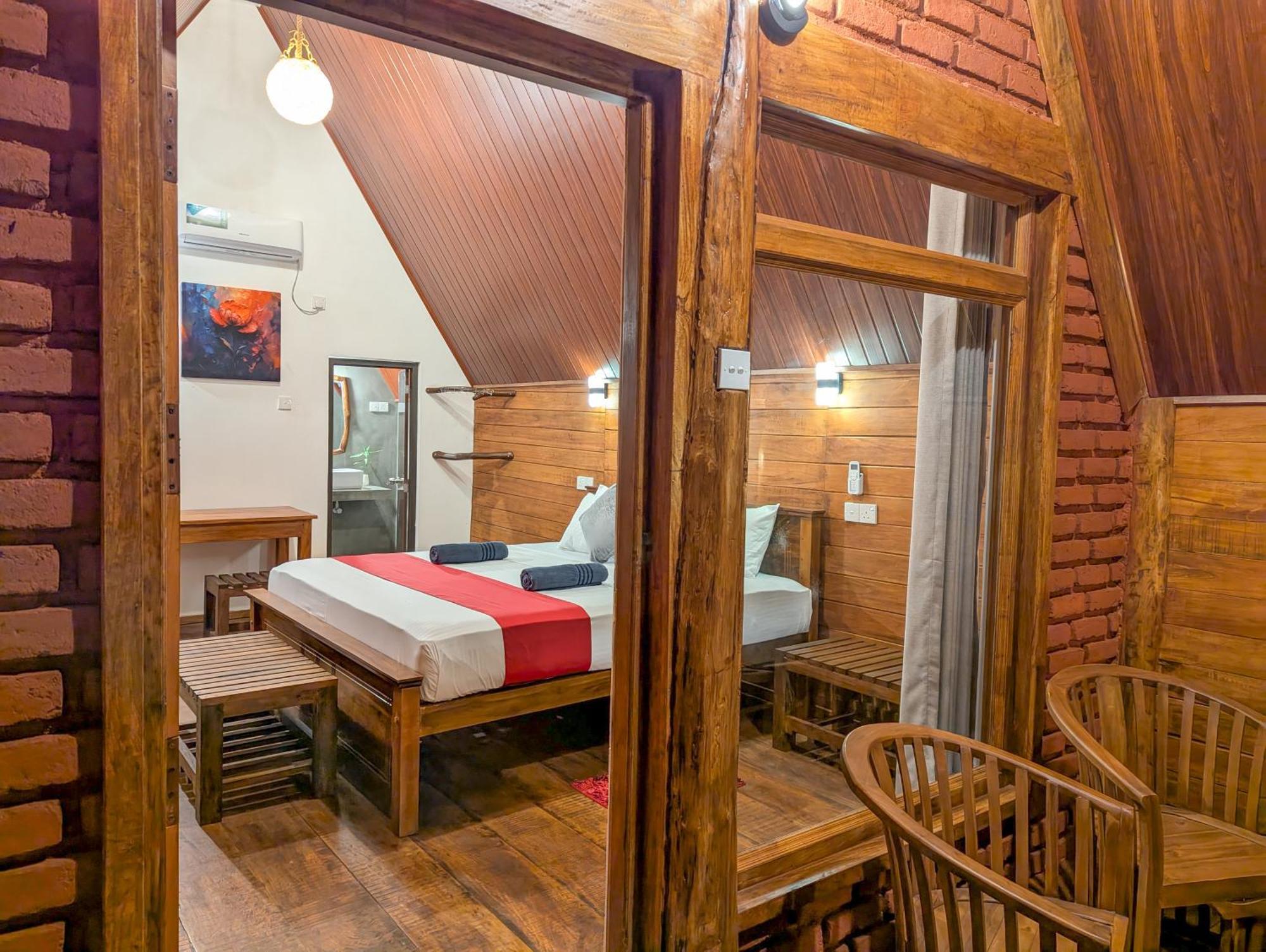 Wooden Cabana Сигирия Екстериор снимка